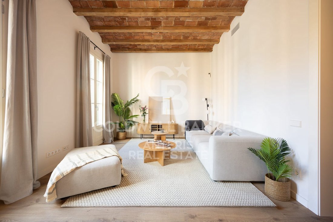 Apartment in Eixample, Barcelona, Spain 2 - 17335638
