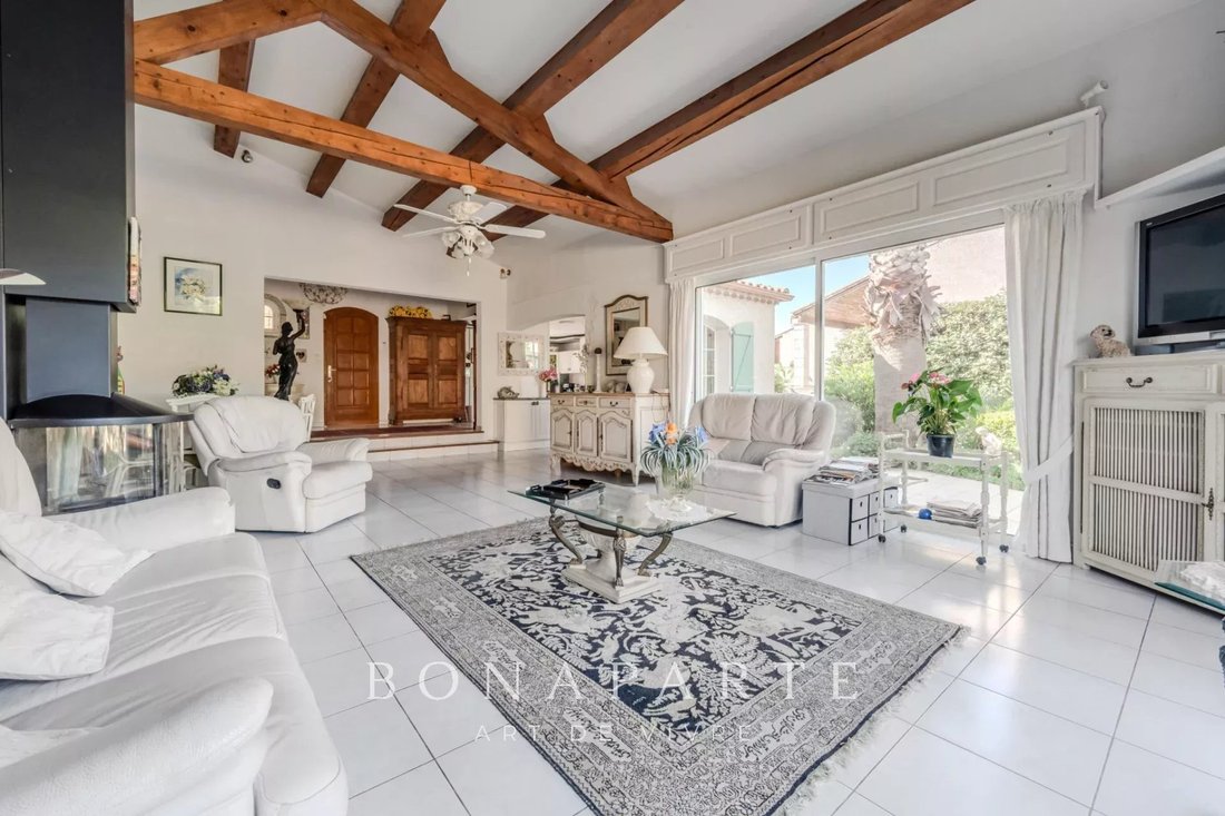Villa in Le Grau d'Agde, Agde, France 2 - 16888778