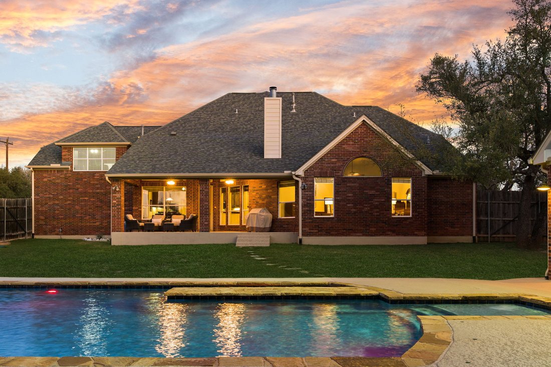 House in Buda, Texas, United States 1 - 17334764