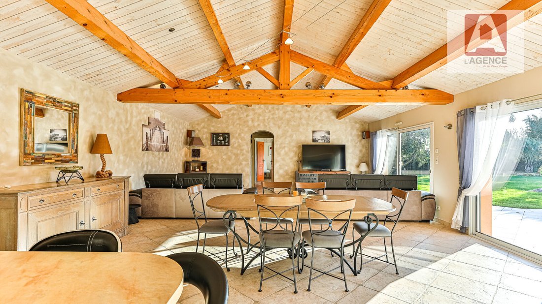 Villa in Le Fenouiller, Pays de la Loire, France 4 - 17335242