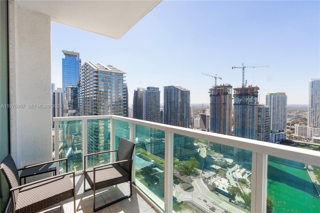 Condo in Miami, Florida, United States 2 - 17335437