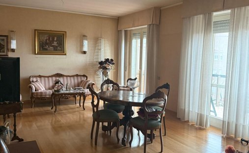 Penthouse in Marina di Carrara, Tuscany, Italy 1