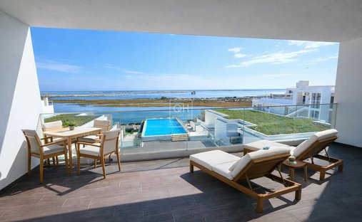 Apartamento en Moncarapacho, Algarve, Portugal 1