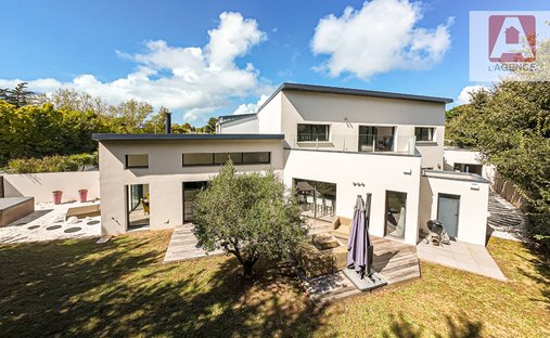 Villa à Saint Gilles Sud, Saint-Gilles-Croix-de-Vie, France 1