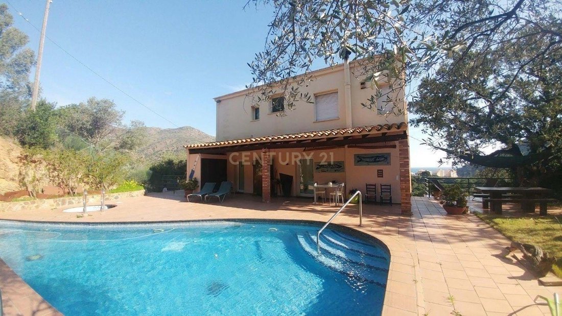 Villa in Colera, Catalonia, Spain 1 - 17335686