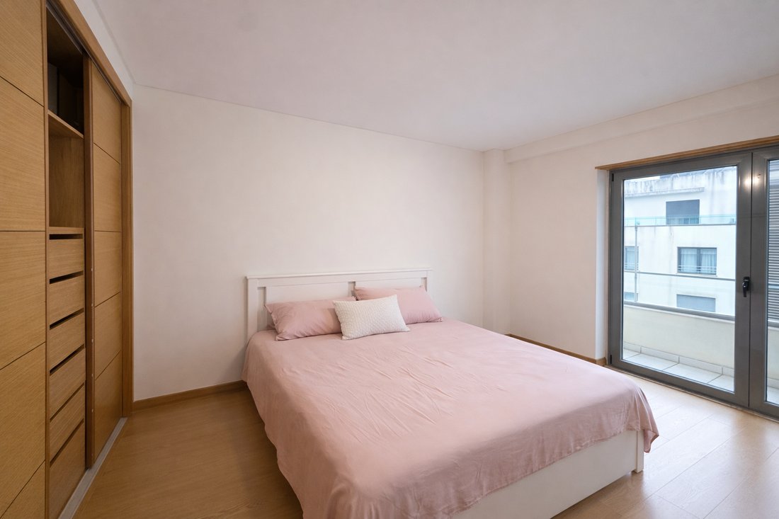 Apartment in Sao Domingos de Benfica, Lisbon, Portugal 2 - 17332718