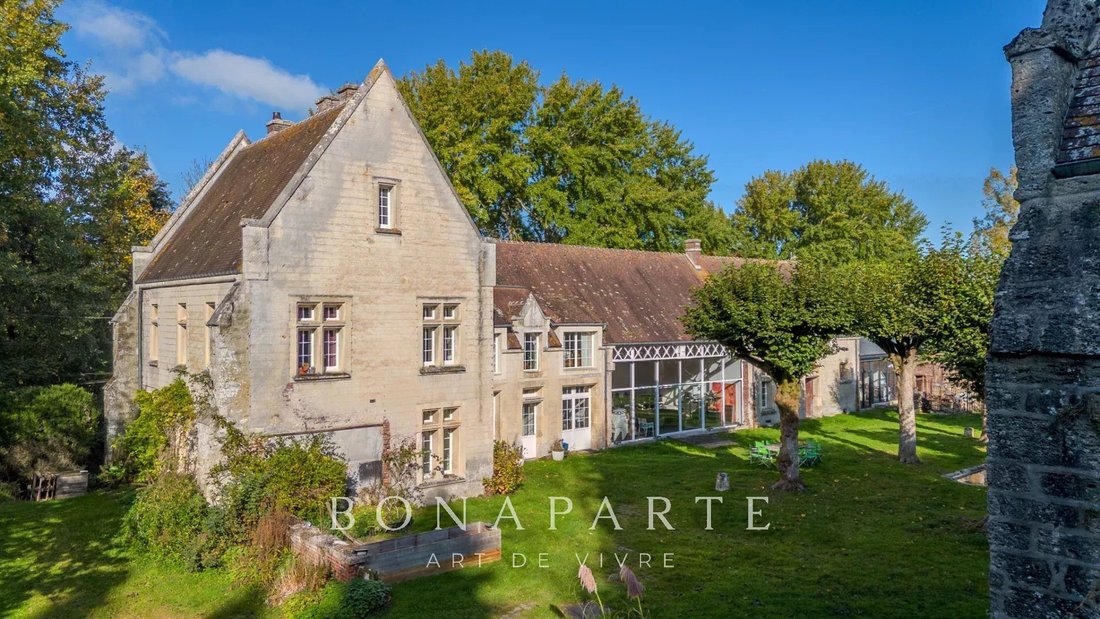 Estate in Elbeuf-en-Bray, Normandy, France 1 - 17295223