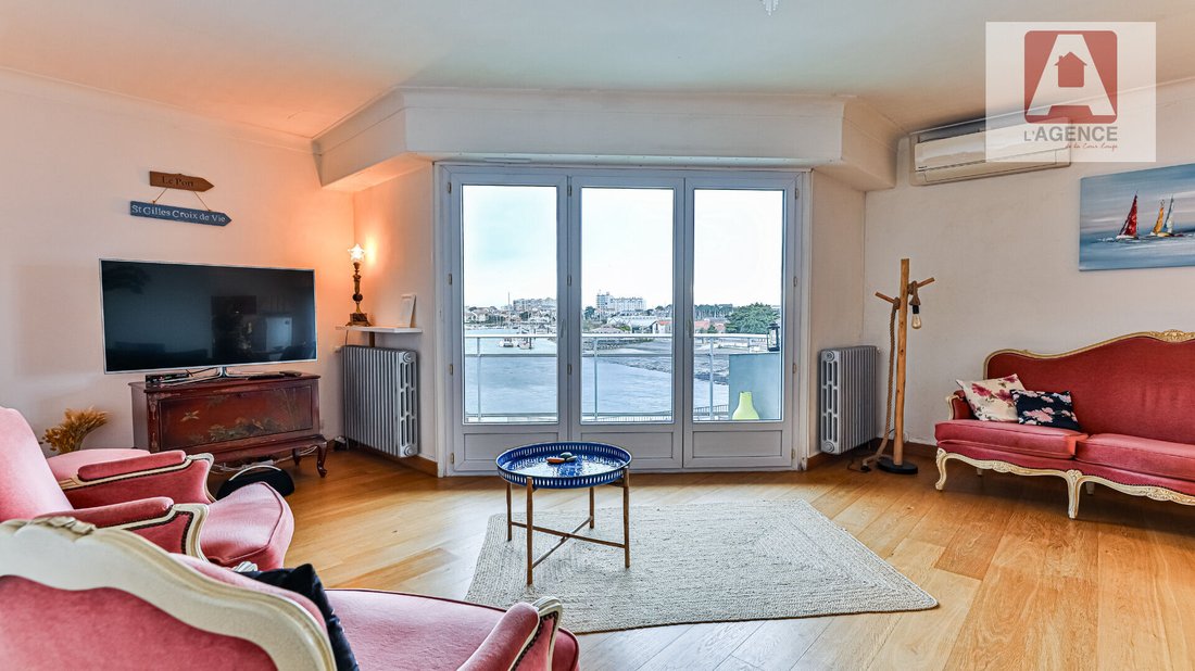 Apartment in Saint Gilles-Centre Ville, Saint-Gilles-Croix-de-Vie, France 4 - 17335317
