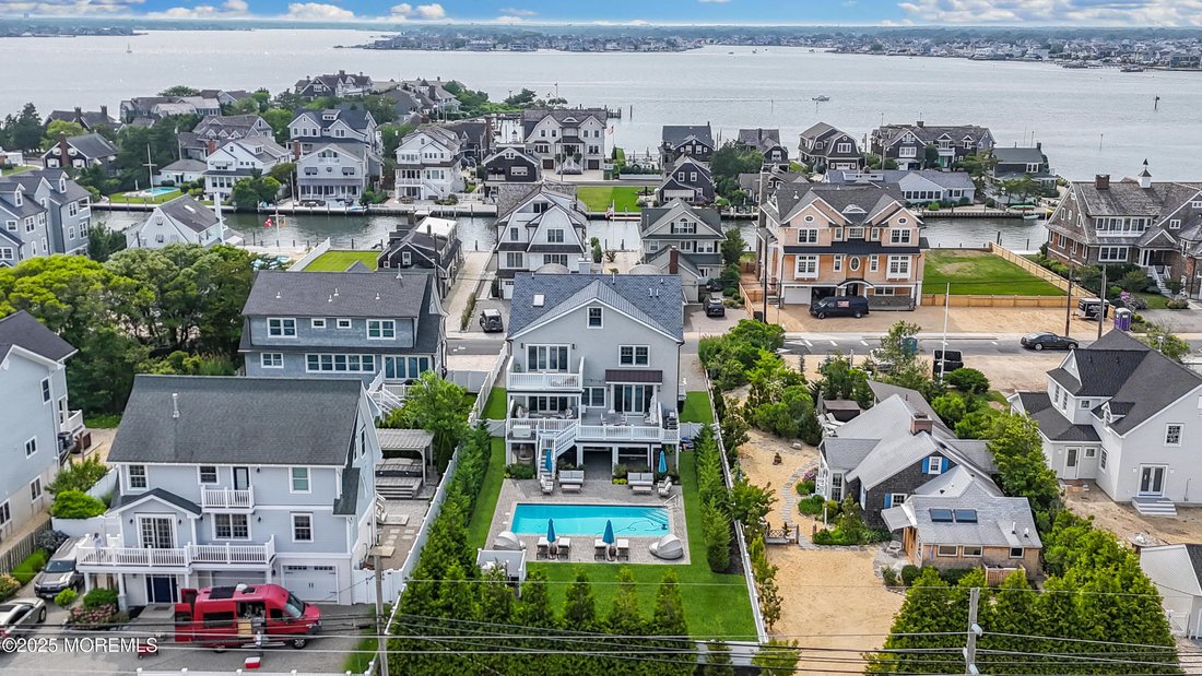 House in Mantoloking, New Jersey, United States 4 - 17333078
