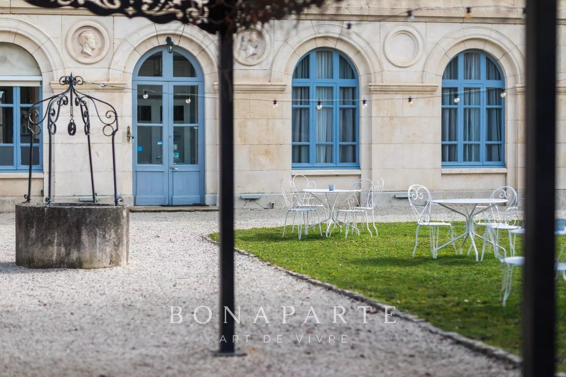 Castle in Le Parc, Roanne, France 5 - 17332423