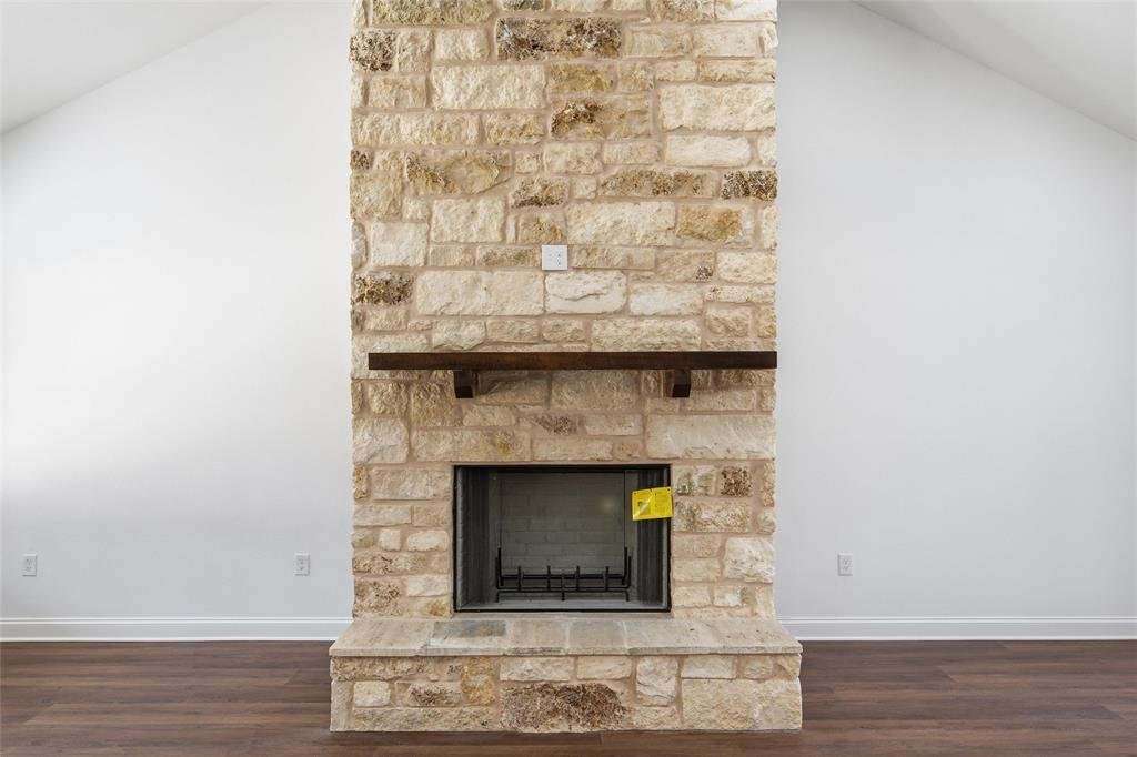 House in West, Texas, United States 5 - 17334111