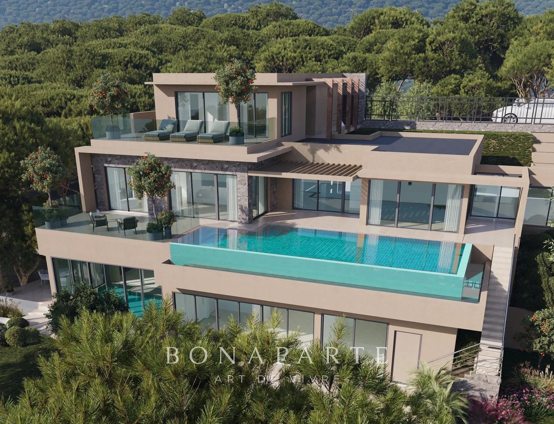Land in Théoule-sur-Mer, Provence-Alpes-Côte d'Azur, France 4 - 17265981