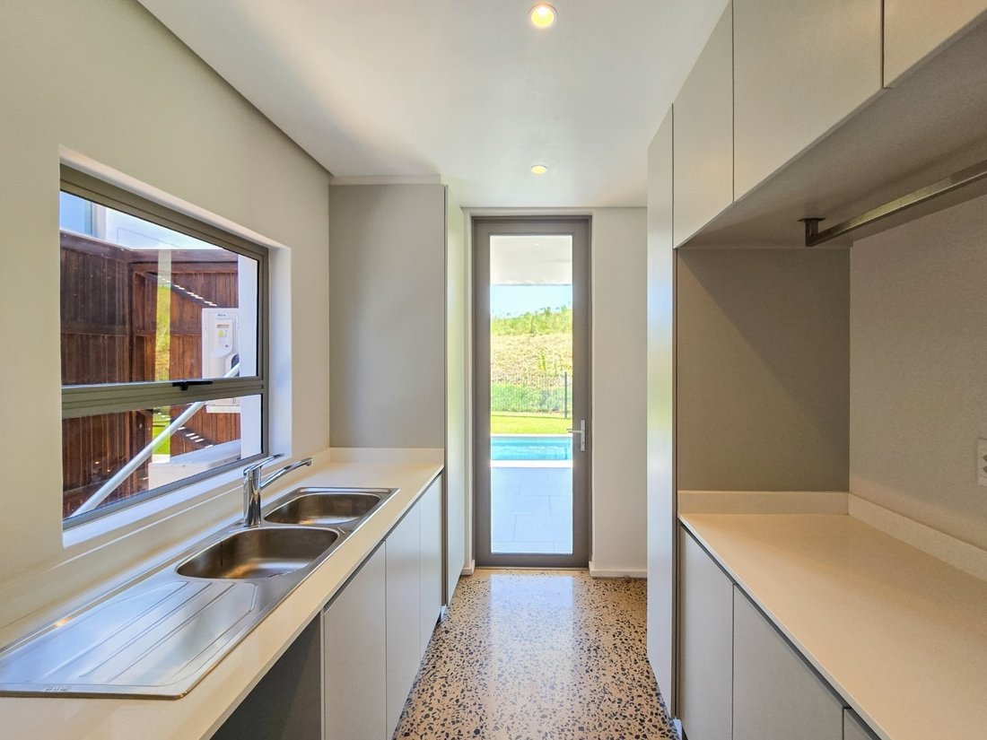 Townhouse in Port Zimbali, KwaZulu-Natal, South Africa 4 - 17335830
