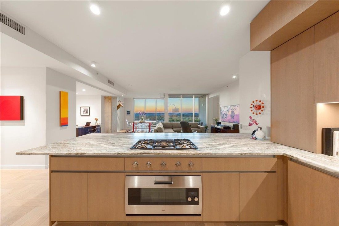Condo in Austin, Texas, United States 2 - 17334738