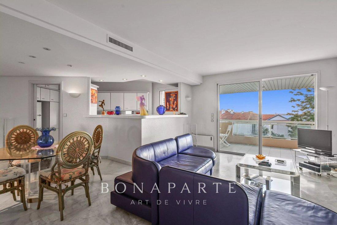 Apartment in Croix des Gardes, Cannes, France 5 - 17285451