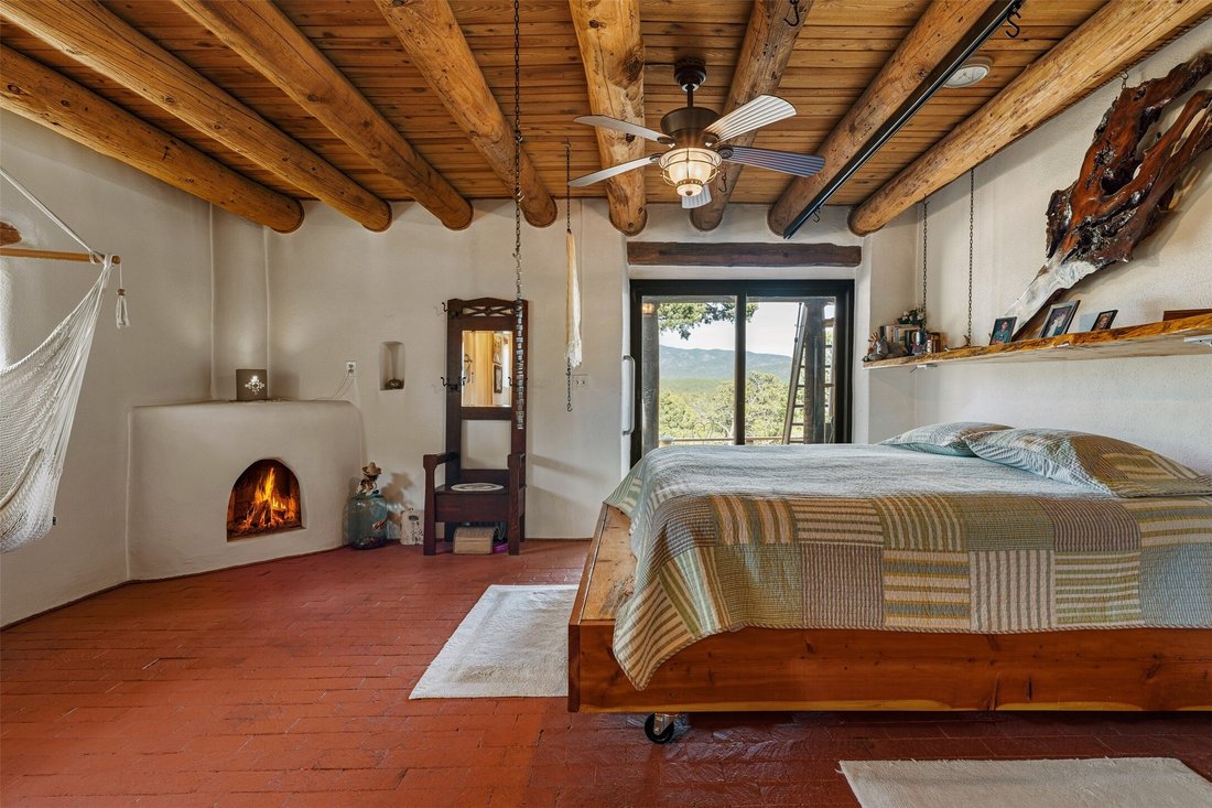 House in Santa Fe, New Mexico, United States 4 - 17334808