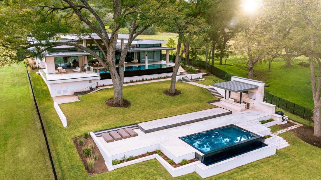Beautiful Compound Masterpiece With Unrivaled In Bee Cave, Texas ...