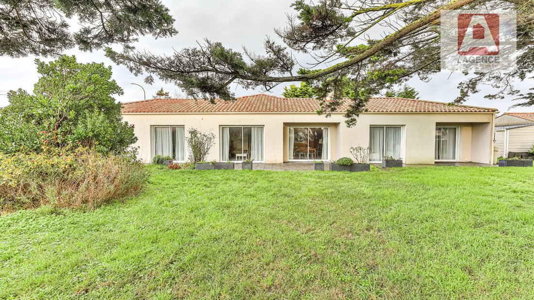 Villa in Sion-Bussoleries-Terre Fort, Saint-Hilaire-de-Riez, France 1 - 17335300