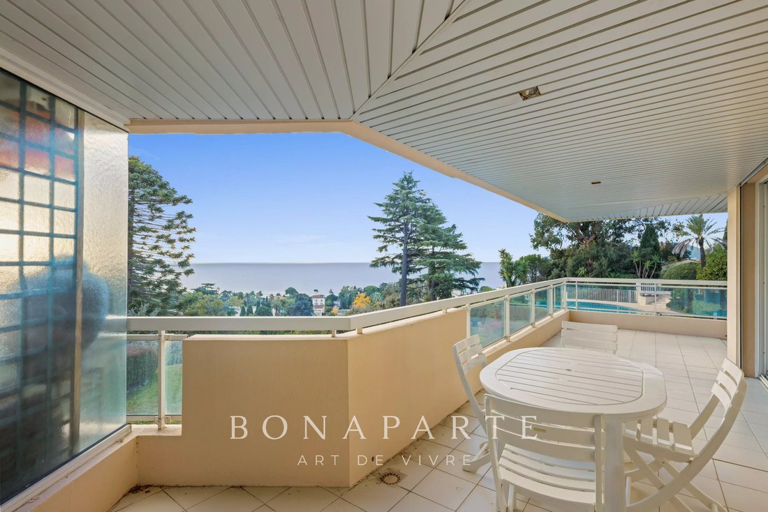Apartment in Croix des Gardes, Cannes, France 3 - 17285451