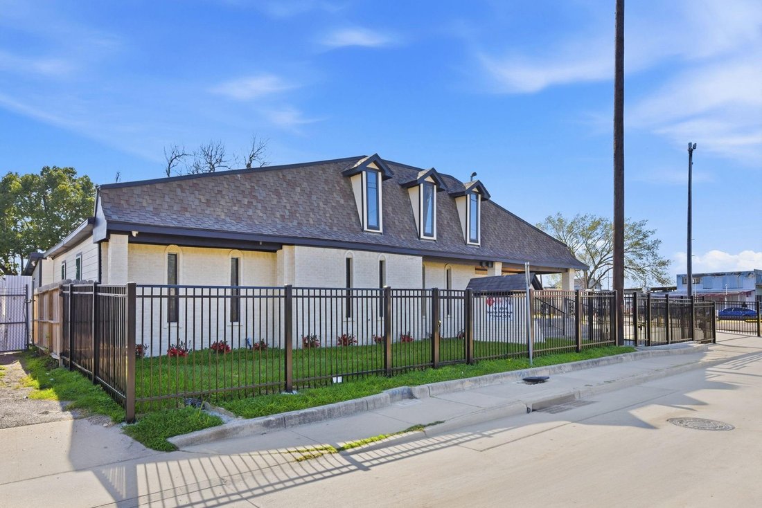 House in Houston, Texas, United States 3 - 16508099