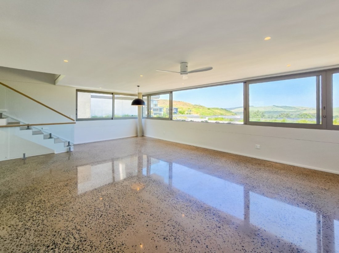 Townhouse in Port Zimbali, KwaZulu-Natal, South Africa 5 - 17335830