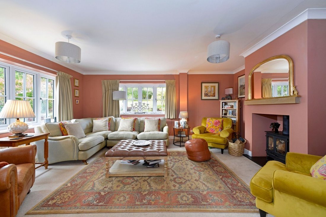 House in Rudgwick, England 3 - 17333359