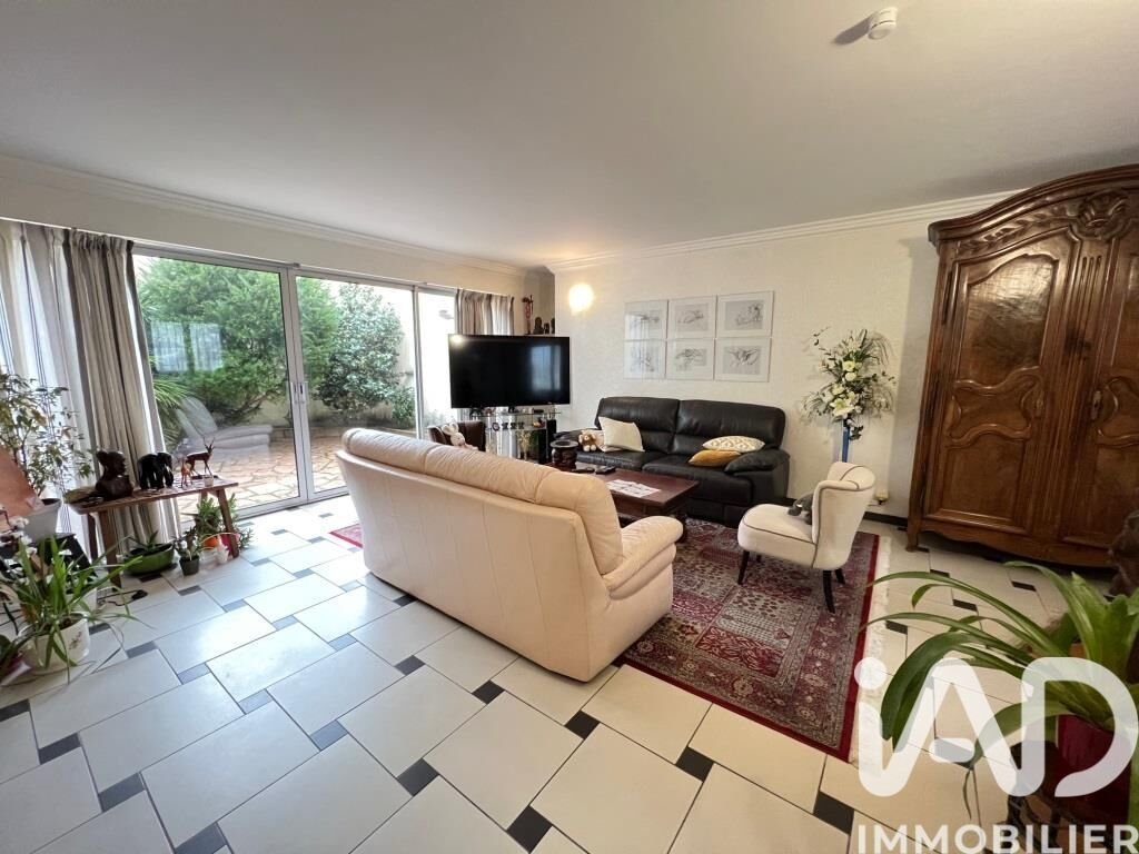 House in Gare-Saint Michel, Les Sables-d'Olonne, France 3 - 17335214