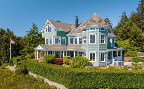 House in Waldport, Oregon, United States 1