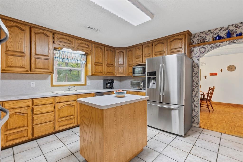 House in Bonham, Texas, United States 1 - 17334258