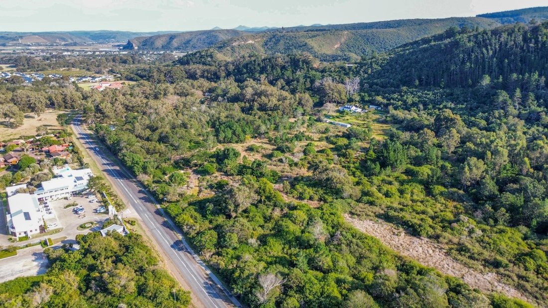 Land in Plettenberg Bay, Western Cape, South Africa 5 - 17334218