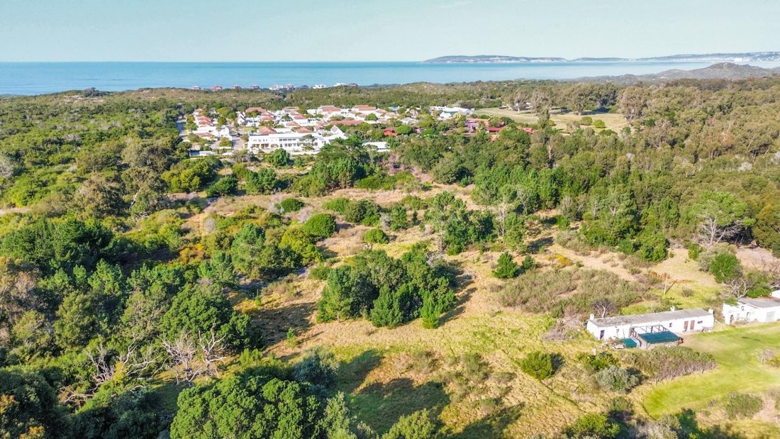 Land in Plettenberg Bay, Western Cape, South Africa 1 - 17334218