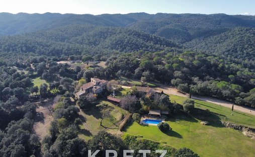 Casa de Campo en Cruilles, Monells i Sant Sadurni de l'Heura, Cataluña, España 1