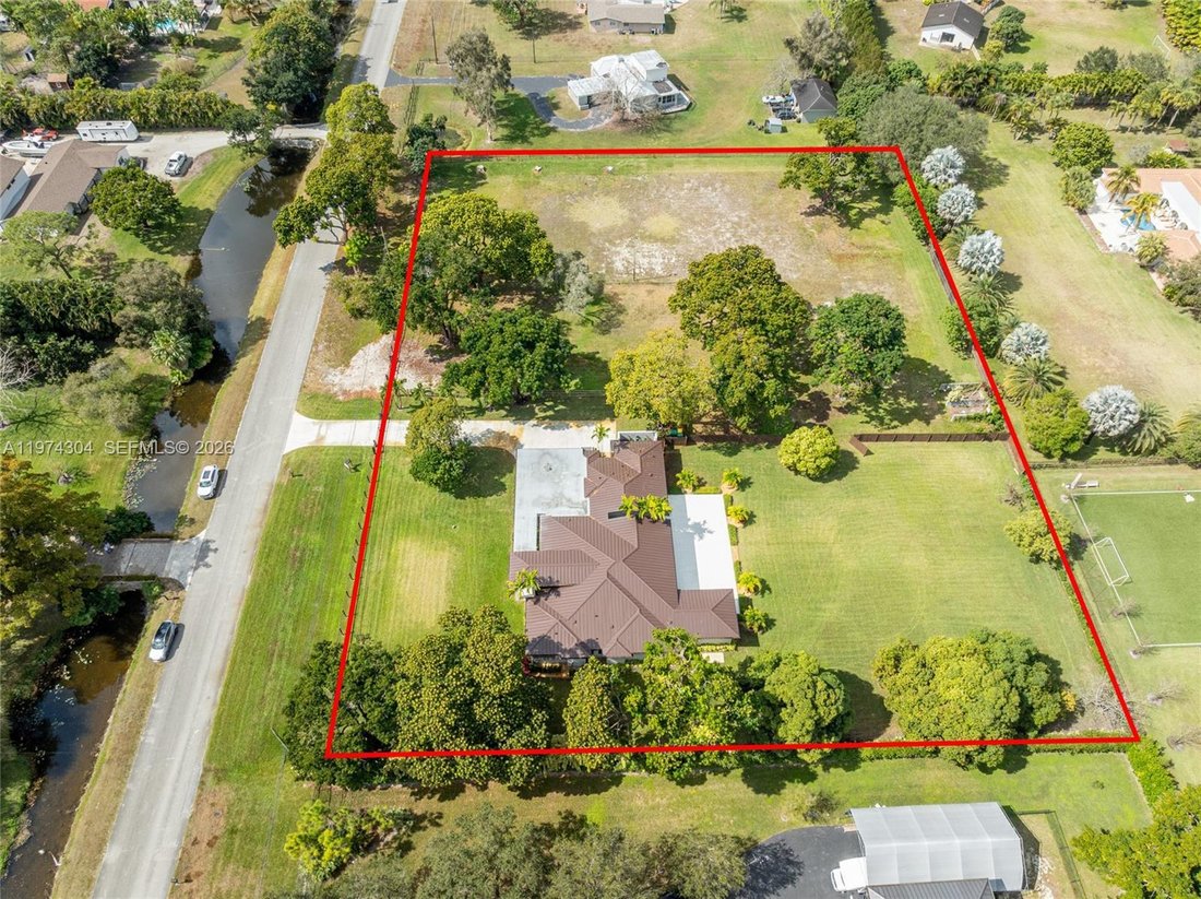 House in Southwest Ranches, Florida, United States 1 - 17333960