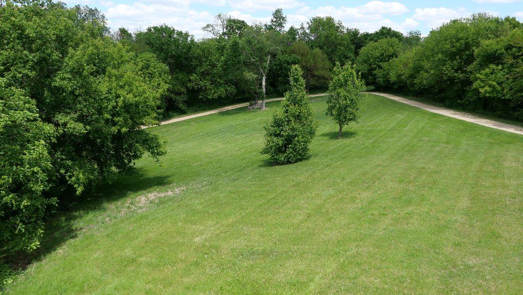 House in Elizabeth, Illinois, United States 3 - 17334657