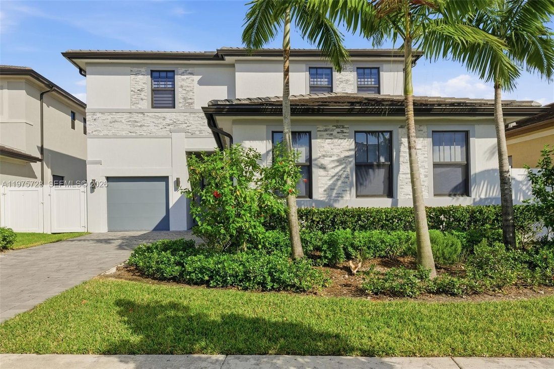 House in Miramar, Florida, United States 5 - 17333875