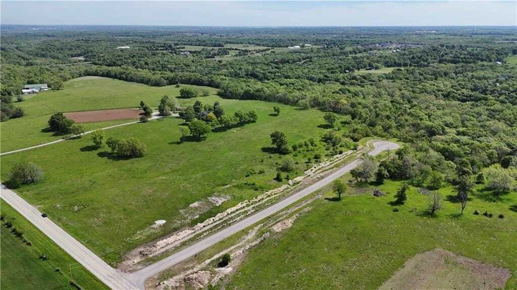 Land in Stilwell, Kansas, United States 4 - 17336094