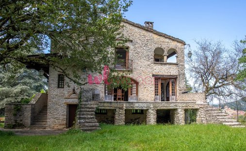 Casa en Cremieu, Auvernia-Ródano-Alpes, Francia 1