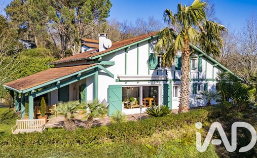 House in Ascain, Nouvelle-Aquitaine, France 1