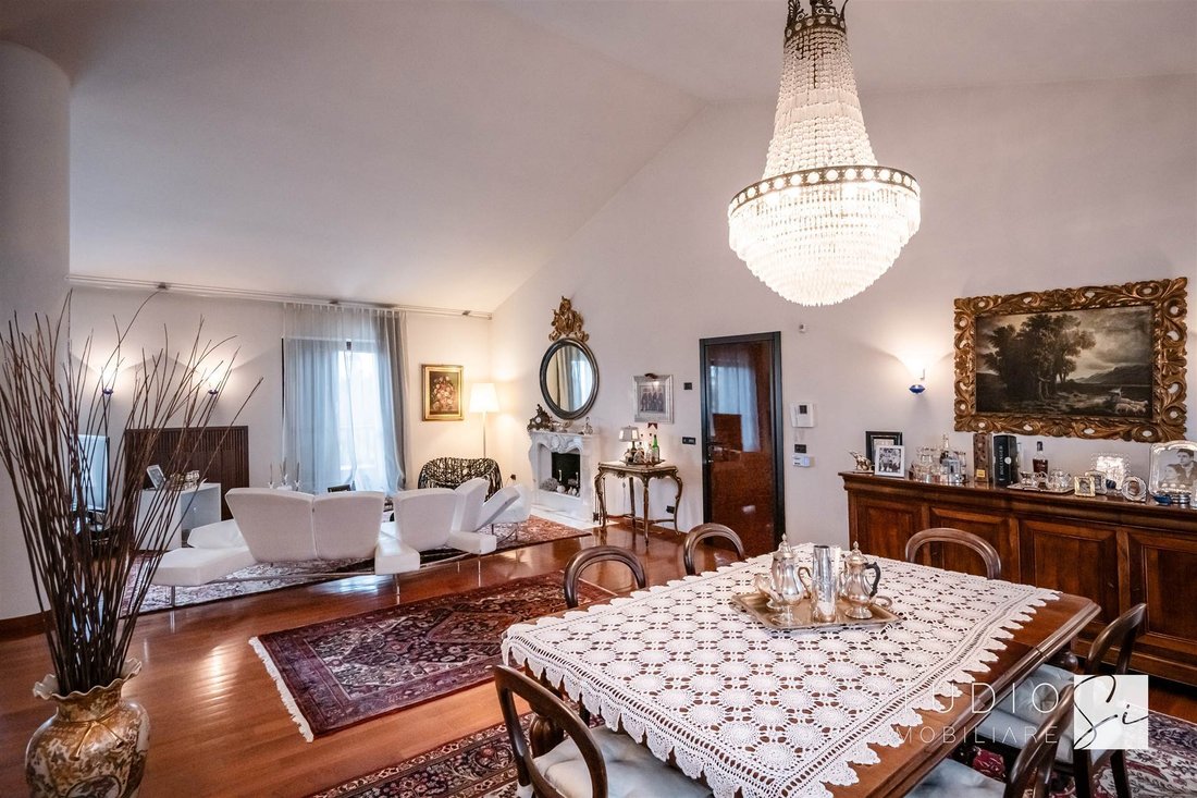Apartment in Lungomare, Viareggio, Tuscany 5 - 17335159
