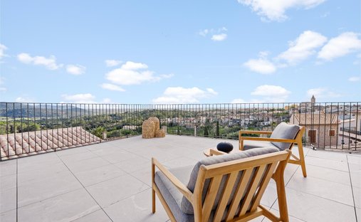 House in Campanet, Balearic Islands, Spain 1