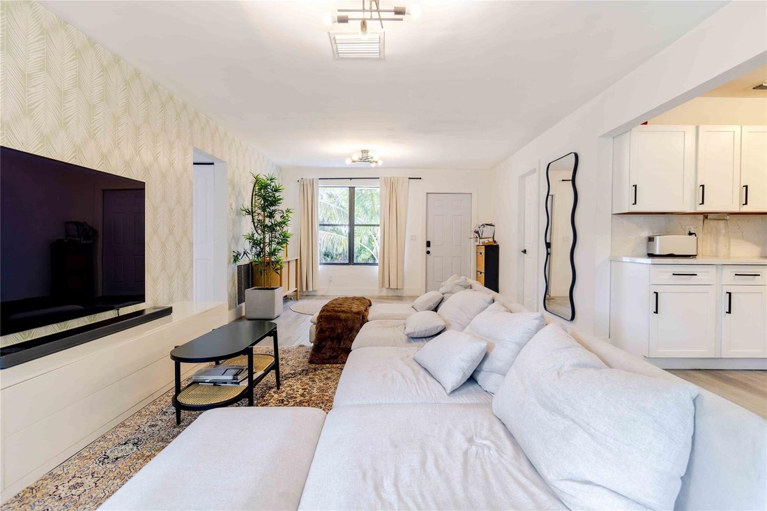 House in Aventura, Florida, United States 5 - 17336480