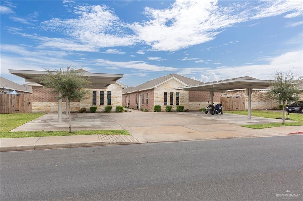 Apartment in Edinburg, Texas, United States 2 - 17333256