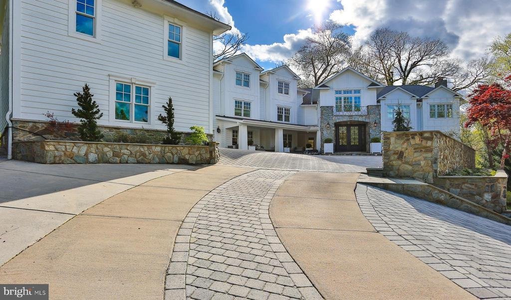 House in McLean, Virginia, United States 2 - 17336781