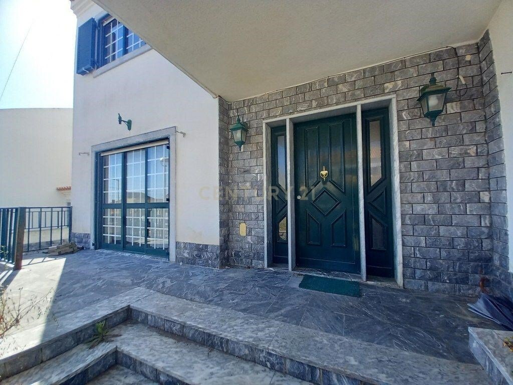Villa in Santo Isidoro, Lisbon, Portugal 1 - 17337447