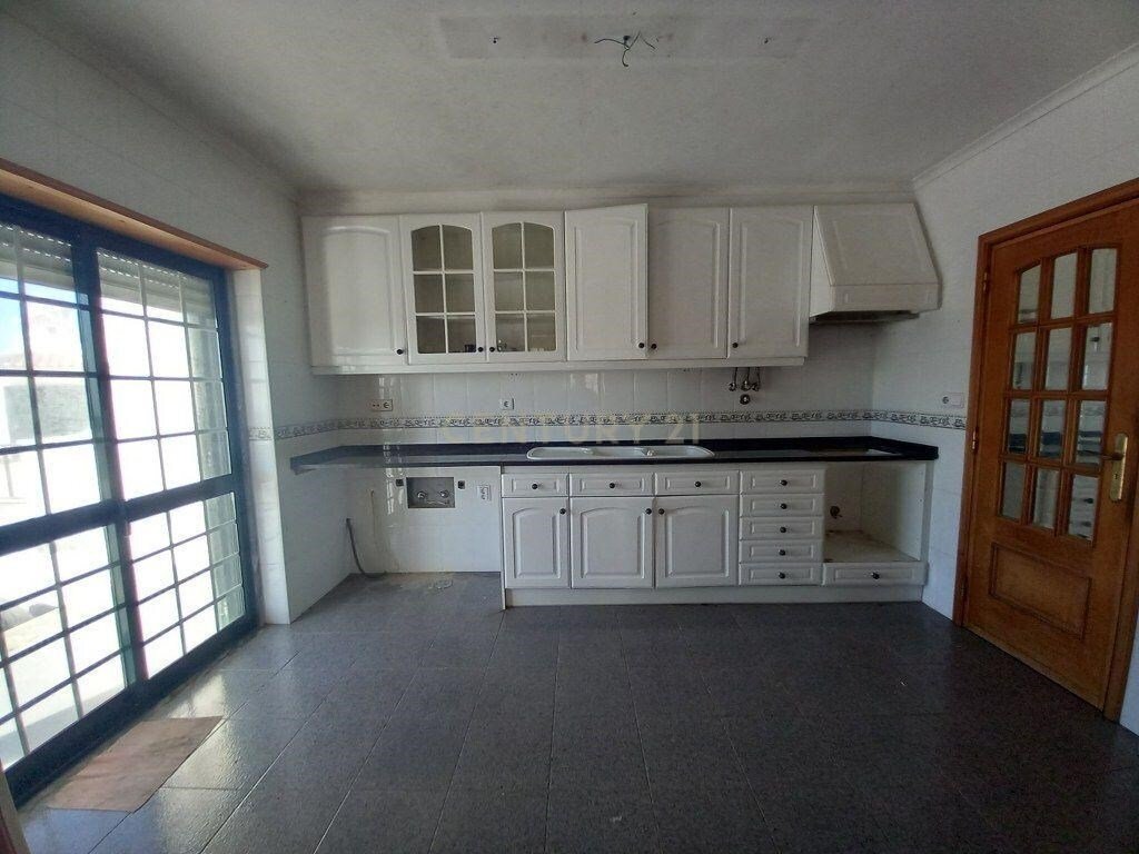 Villa in Santo Isidoro, Lisbon, Portugal 2 - 17337447