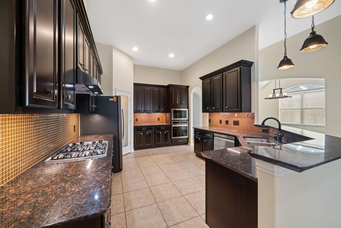 House in The Woodlands, Texas, United States 5 - 17336804