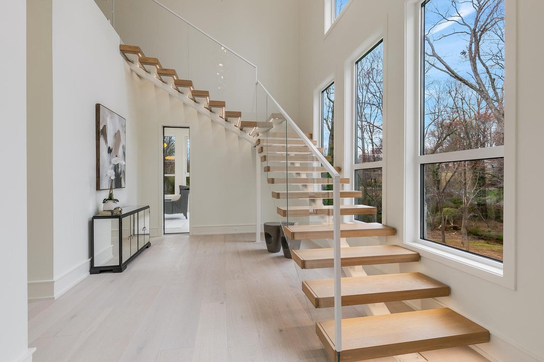 Otros en McLean, Virginia, Estados Unidos 4 - 17337272