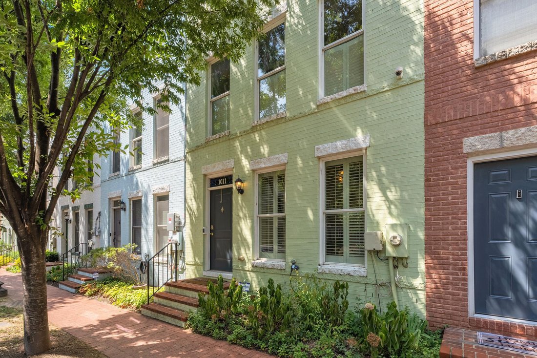 Washington, District of Columbia, United States 1 - 17337271
