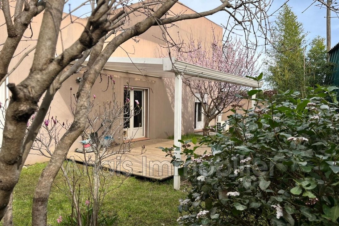 Villa in Ouest, Cogolin, France 1 - 15087344