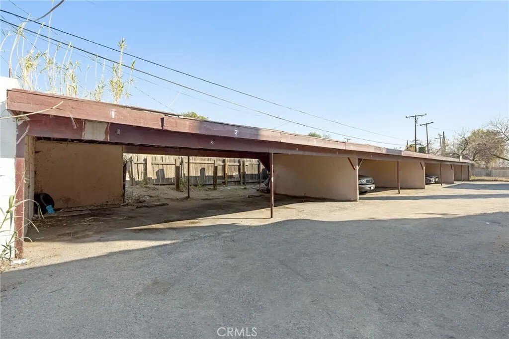 San Bernardino, California, United States 5 - 16518092